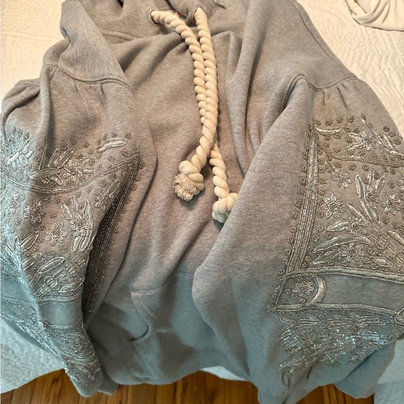 Free People Gray hoodie sweatshirt Jacket with SIVLER embellished em Sleeves - Picture 4 of 10